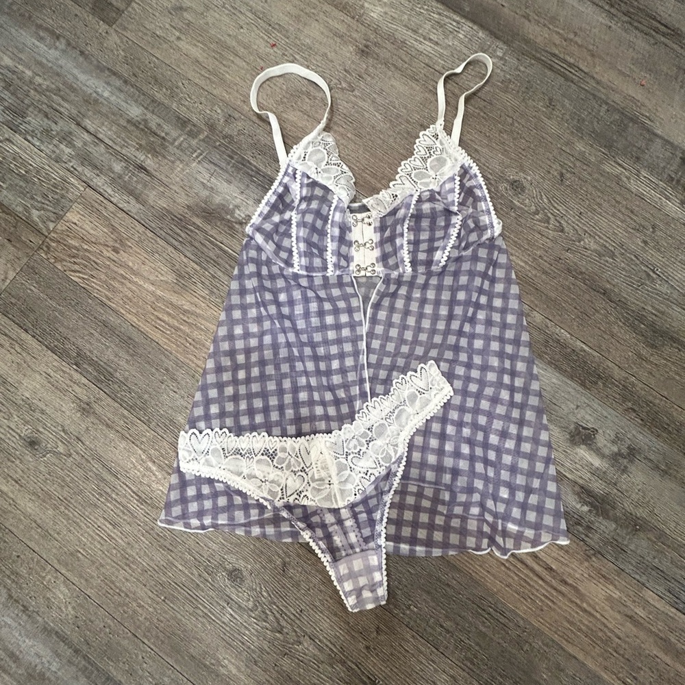 Women's Lace Trim Sleepwear Set - Purple and White